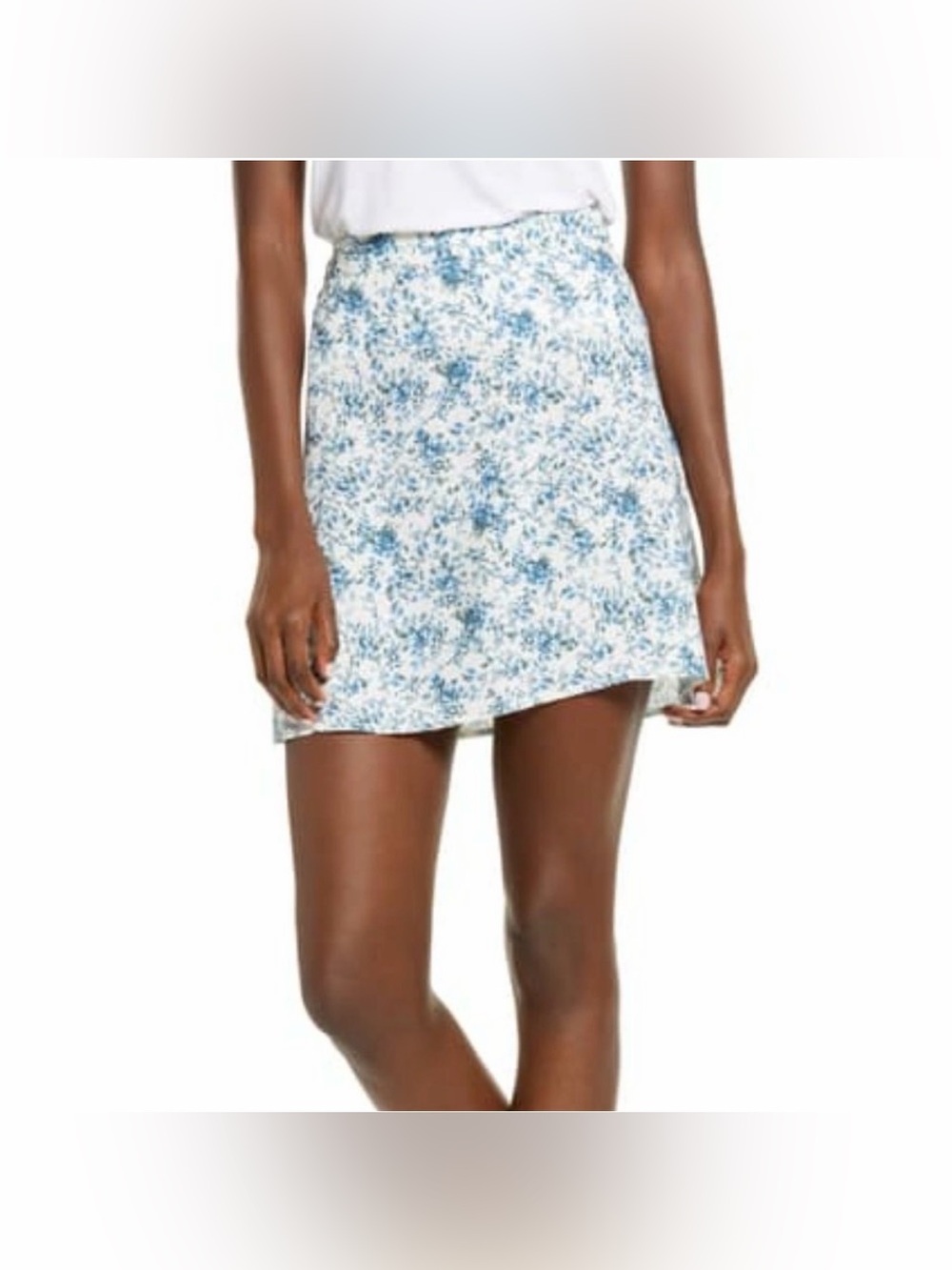 NWT-Nordstrom BP White Mini Skirt with Blue Floral Print sz L-Summer Must Have!!